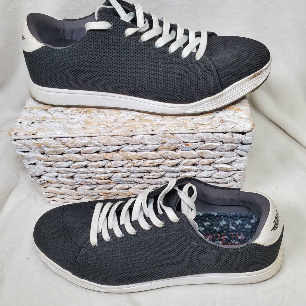 STRAIGHT DOWN Mens US 13 The Original Golf Shoes "The Field V2"  Spikeless Black